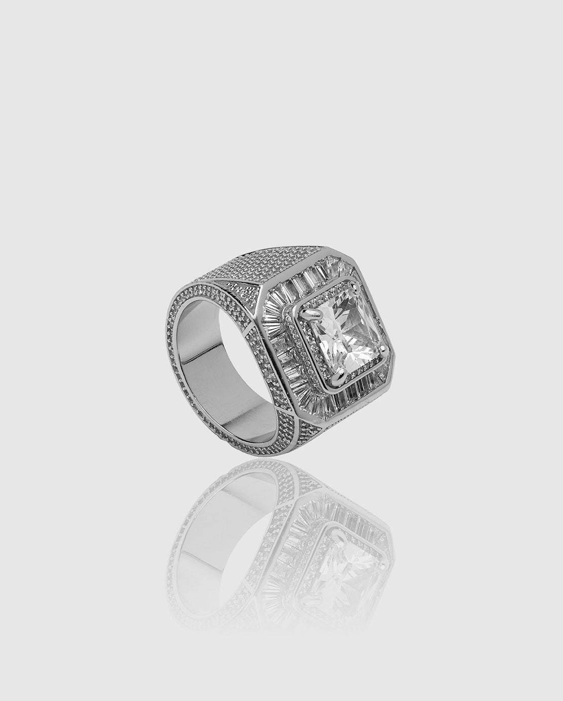 The Las Vegas - White Gold freeshipping - Crown Jewellers UK