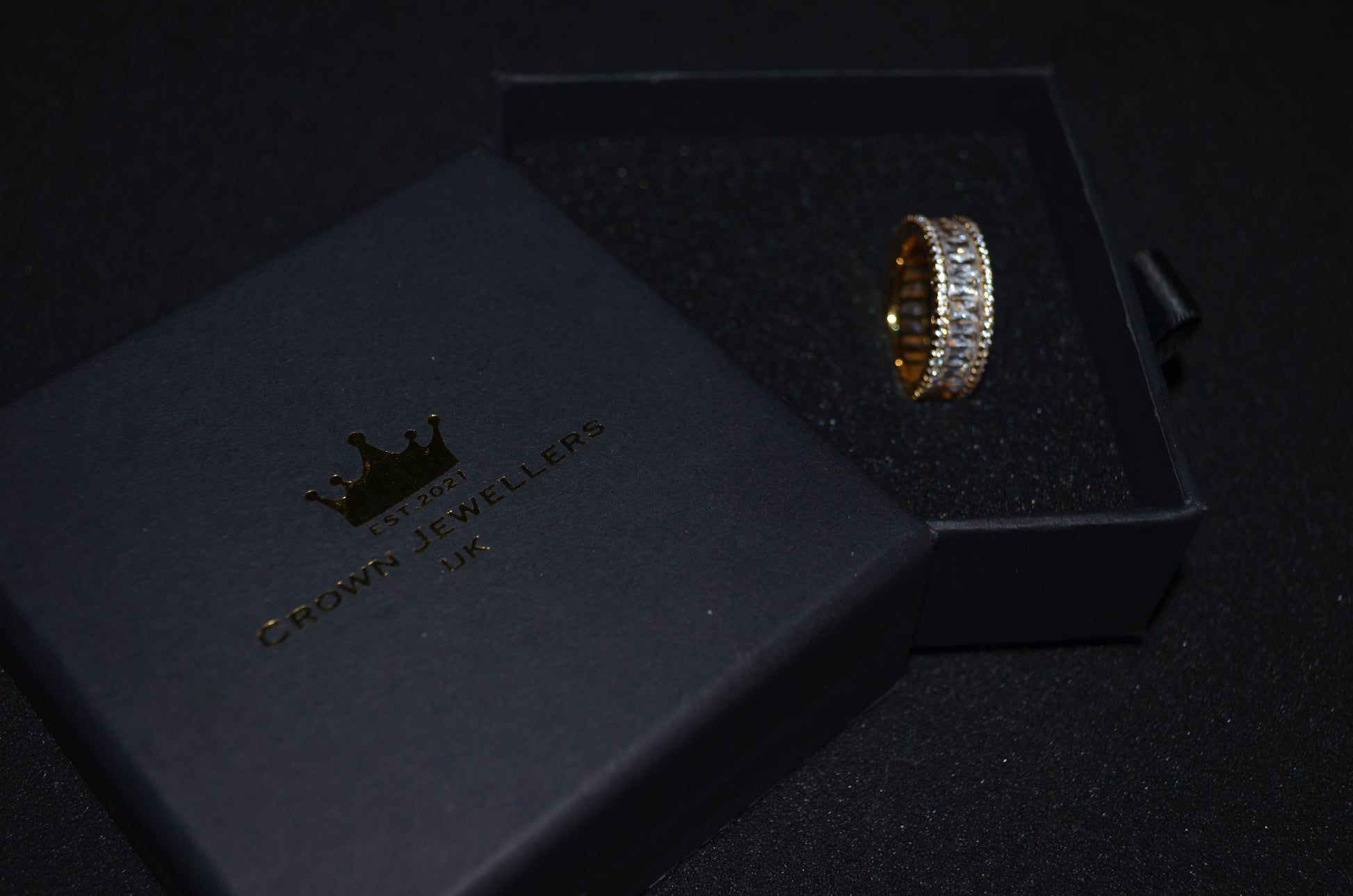 The Amsterdam - Gold freeshipping - Crown Jewellers UK